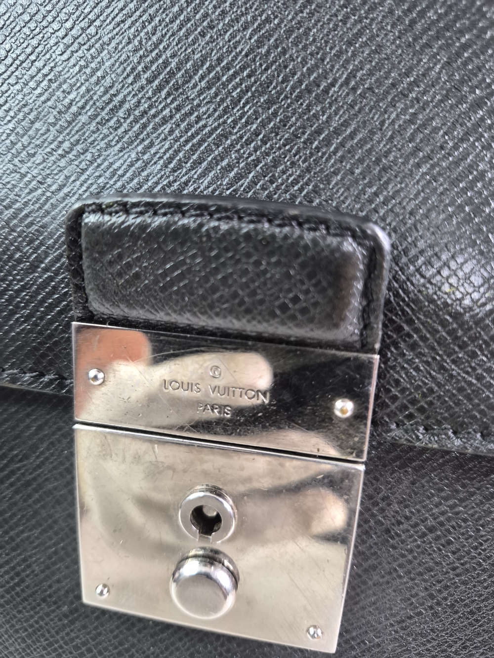 Louis Vuitton Black Textured Leather Briefcase with Silver Lock - Picture 2 of 12